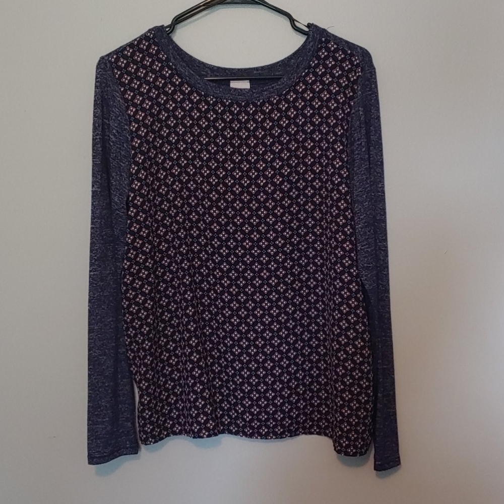 EUC Medium Stitchfix Kailegh blue and floral long sleeve tee